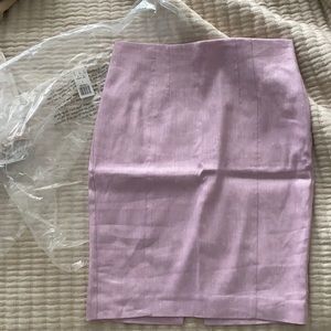 NEVER WORN LAVENDER EXPRESS PENCIL SKIRT